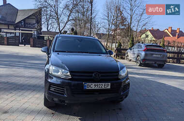 Позашляховик / Кросовер Volkswagen Touareg 2010 в Львові