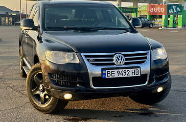 Позашляховик / Кросовер Volkswagen Touareg 2007 в Братському