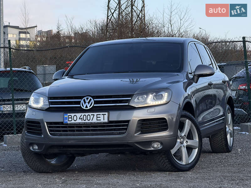 Позашляховик / Кросовер Volkswagen Touareg 2011 в Тернополі