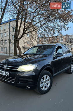 Внедорожник / Кроссовер Volkswagen Touareg 2012 в Луцке