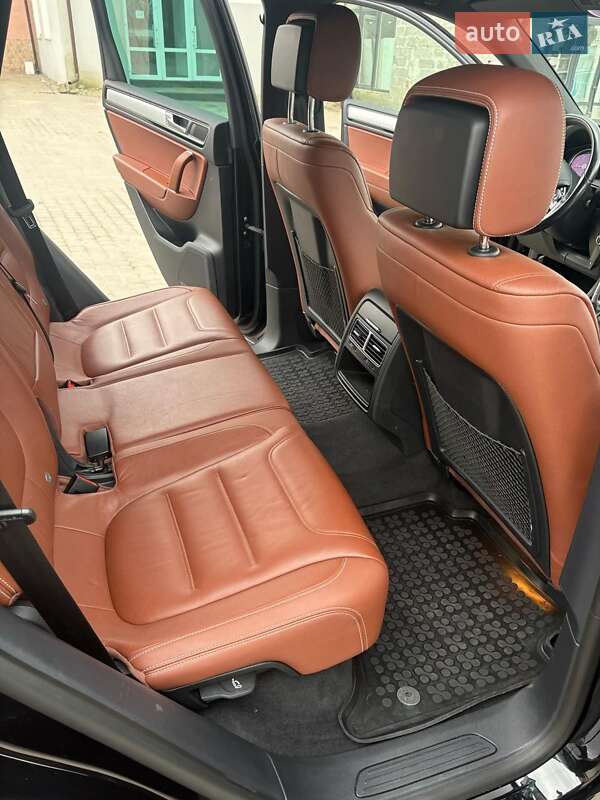 Позашляховик / Кросовер Volkswagen Touareg 2017 в Самборі фото 11 Позашляховик / Кросовер Volkswagen Touareg 2017 в Самборі