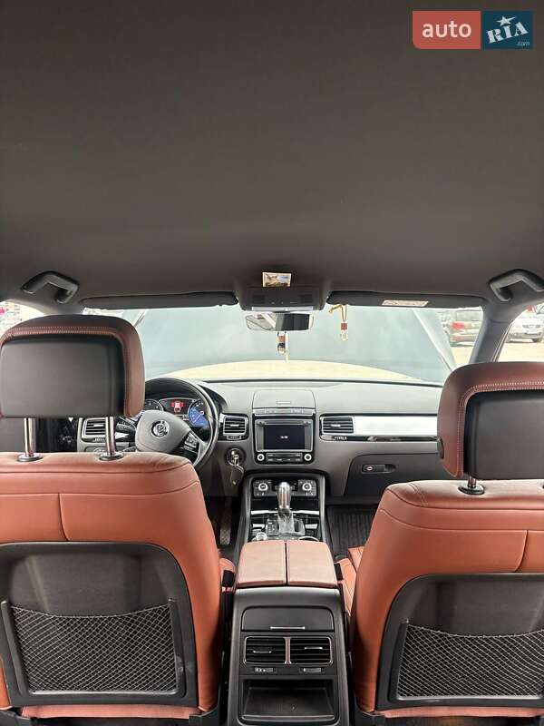 Позашляховик / Кросовер Volkswagen Touareg 2017 в Самборі фото 16 Позашляховик / Кросовер Volkswagen Touareg 2017 в Самборі