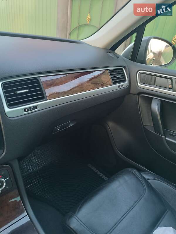 Внедорожник / Кроссовер Volkswagen Touareg 2011 в Новомиргороде фото 11 Внедорожник / Кроссовер Volkswagen Touareg 2011 в Новомиргороде