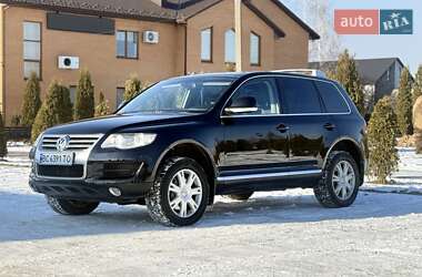 Внедорожник / Кроссовер Volkswagen Touareg 2008 в Вараше