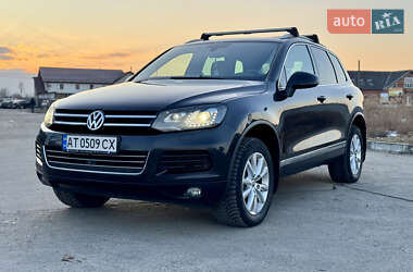 Внедорожник / Кроссовер Volkswagen Touareg 2012 в Калуше