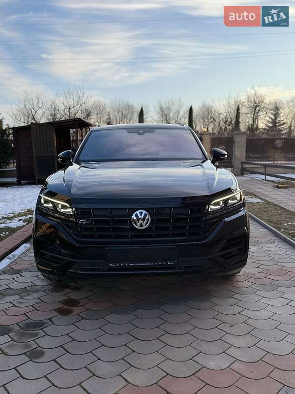 Позашляховик / Кросовер Volkswagen Touareg 2019 в Чорткові