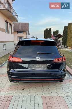 Позашляховик / Кросовер Volkswagen Touareg 2019 в Чорткові