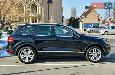 Внедорожник / Кроссовер Volkswagen Touareg 2011 в 