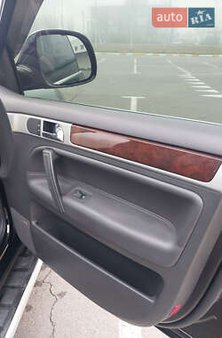 Внедорожник / Кроссовер Volkswagen Touareg 2008 в 