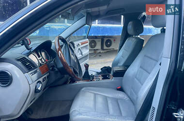 Позашляховик / Кросовер Volkswagen Touareg 2005 в 