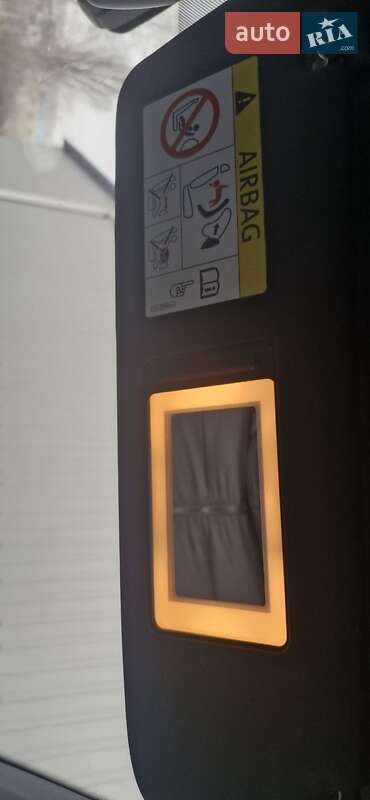 Позашляховик / Кросовер Volkswagen Touareg 2015 в Києві фото 24 Позашляховик / Кросовер Volkswagen Touareg 2015 в Києві