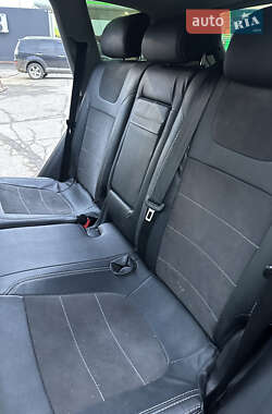 Позашляховик / Кросовер Volkswagen Touareg 2011 в 