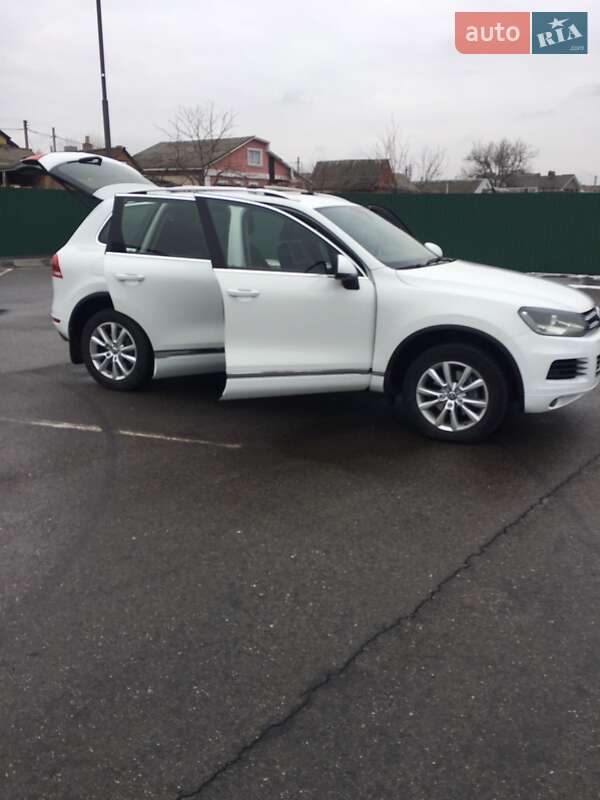 Позашляховик / Кросовер Volkswagen Touareg 2012 в Олександрії фото 29 Позашляховик / Кросовер Volkswagen Touareg 2012 в Олександрії