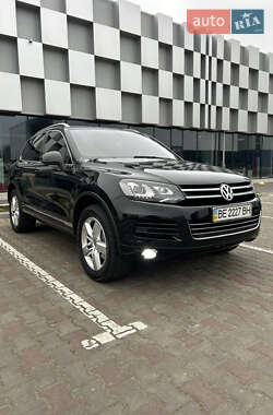 Внедорожник / Кроссовер Volkswagen Touareg 2011 в Одессе