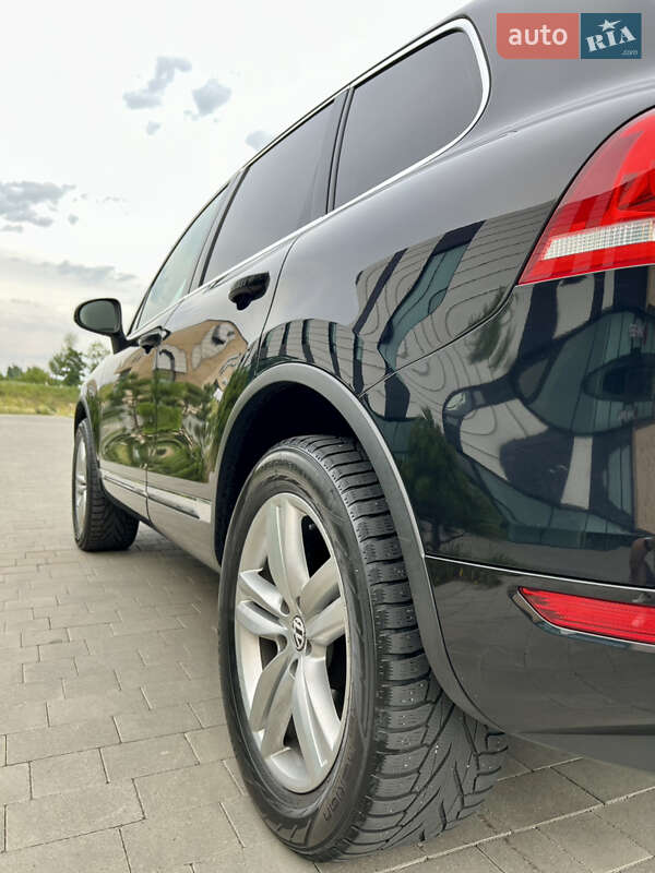 Внедорожник / Кроссовер Volkswagen Touareg 2010 в Хмельницком фото 32 Внедорожник / Кроссовер Volkswagen Touareg 2010 в Хмельницком