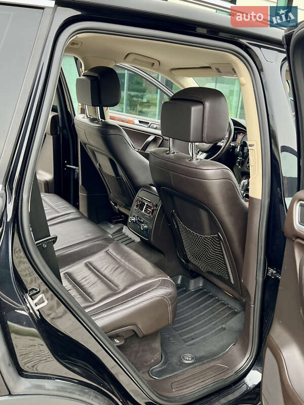 Внедорожник / Кроссовер Volkswagen Touareg 2010 в Хмельницком фото 46 Внедорожник / Кроссовер Volkswagen Touareg 2010 в Хмельницком