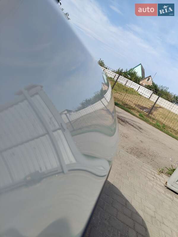 Внедорожник / Кроссовер Volkswagen Touareg 2010 в Фастове