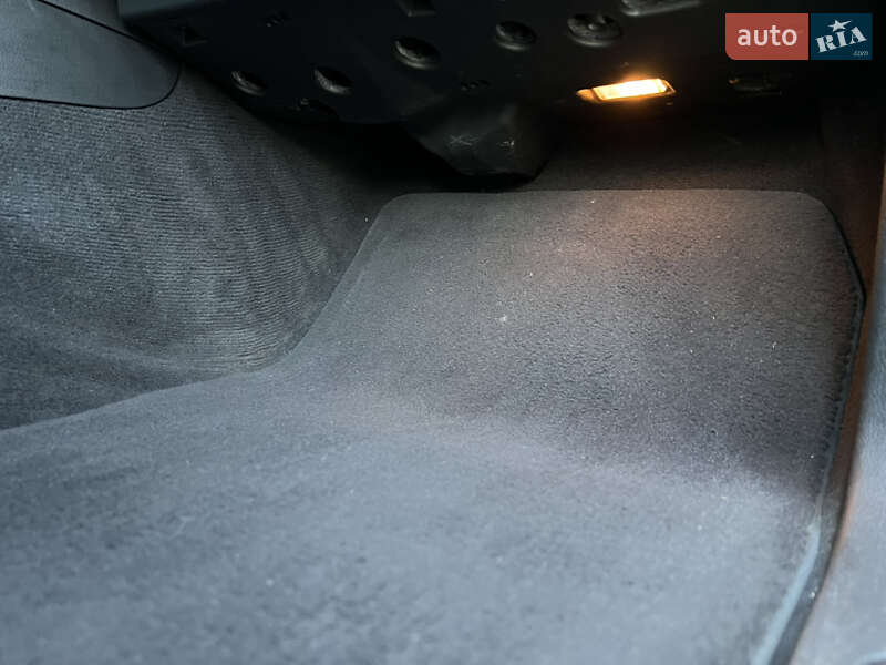 Позашляховик / Кросовер Volkswagen Touareg 2013 в Тернополі фото 80 Позашляховик / Кросовер Volkswagen Touareg 2013 в Тернополі