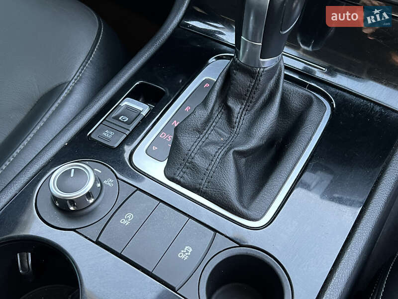 Позашляховик / Кросовер Volkswagen Touareg 2013 в Тернополі фото 85 Позашляховик / Кросовер Volkswagen Touareg 2013 в Тернополі