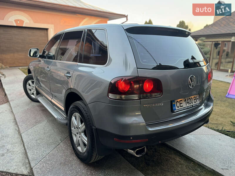 Внедорожник / Кроссовер Volkswagen Touareg 2007 в Черновцах