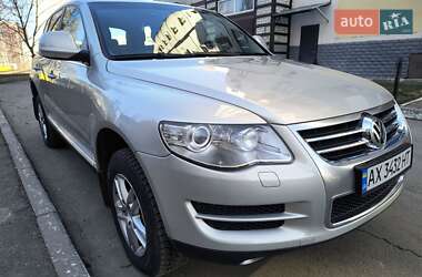 Внедорожник / Кроссовер Volkswagen Touareg 2008 в Харькове