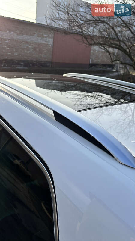Внедорожник / Кроссовер Volkswagen Touareg 2014 в Знаменке