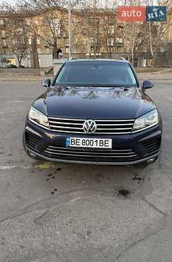 Позашляховик / Кросовер Volkswagen Touareg 2014 в Миколаєві