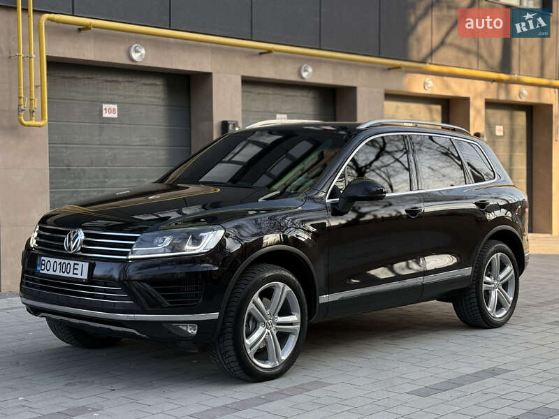 Позашляховик / Кросовер Volkswagen Touareg 2014 в Тернополі