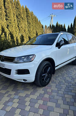 Внедорожник / Кроссовер Volkswagen Touareg 2011 в Хмельницком