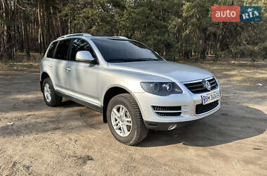 Позашляховик / Кросовер Volkswagen Touareg 2009 в Охтирці