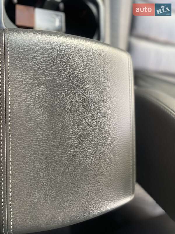 Внедорожник / Кроссовер Volkswagen Touareg 2006 в Новояворовске