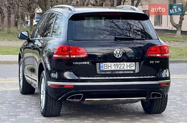 Позашляховик / Кросовер Volkswagen Touareg 2017 в Одесі