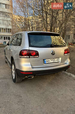 Позашляховик / Кросовер Volkswagen Touareg 2008 в 