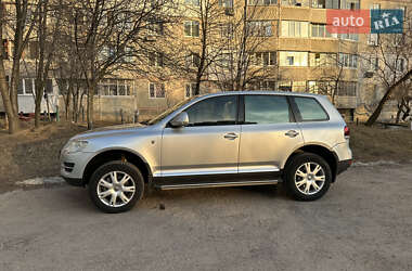 Позашляховик / Кросовер Volkswagen Touareg 2008 в 