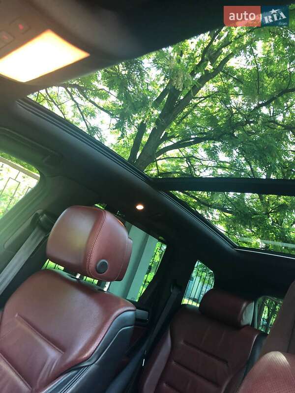 Внедорожник / Кроссовер Volkswagen Touareg 2012 в Днепре фото 16 Внедорожник / Кроссовер Volkswagen Touareg 2012 в Днепре