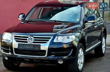 Позашляховик / Кросовер Volkswagen Touareg 2007 в Рівному