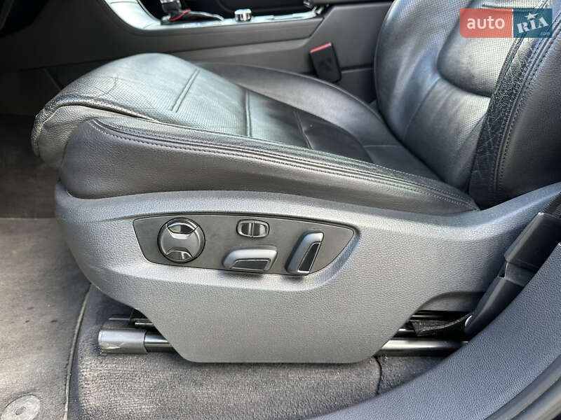 Внедорожник / Кроссовер Volkswagen Touareg 2012 в Луцке фото 22 Внедорожник / Кроссовер Volkswagen Touareg 2012 в Луцке