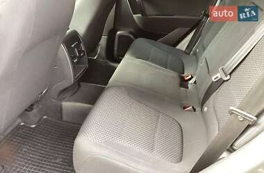 Внедорожник / Кроссовер Volkswagen Touareg 2013 в 