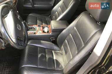 Внедорожник / Кроссовер Volkswagen Touareg 2006 в 