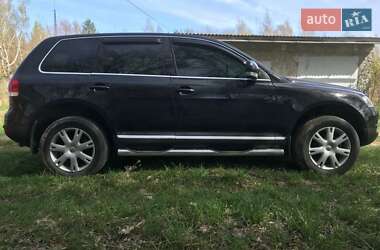 Внедорожник / Кроссовер Volkswagen Touareg 2006 в 