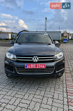 Позашляховик / Кросовер Volkswagen Touareg 2013 в Мукачевому
