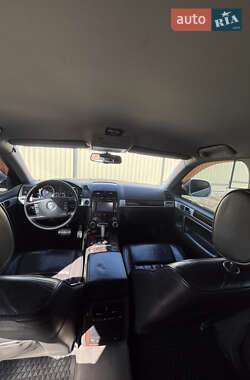 Позашляховик / Кросовер Volkswagen Touareg 2008 в 