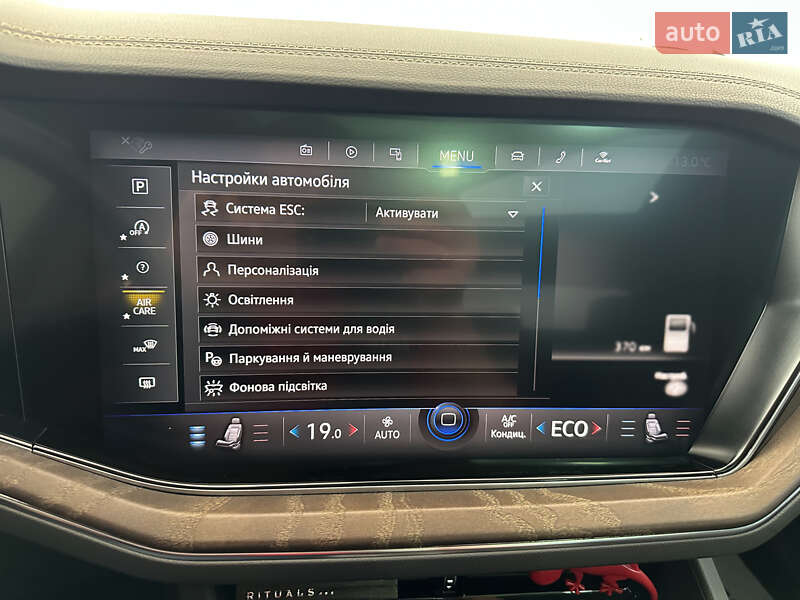 Позашляховик / Кросовер Volkswagen Touareg 2019 в Львові