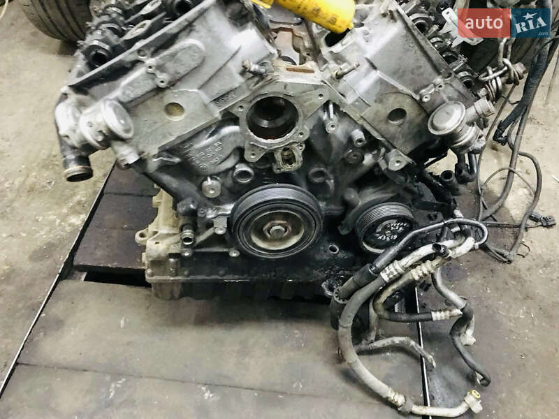 Позашляховик / Кросовер Volkswagen Touareg 2005 в Дніпрі