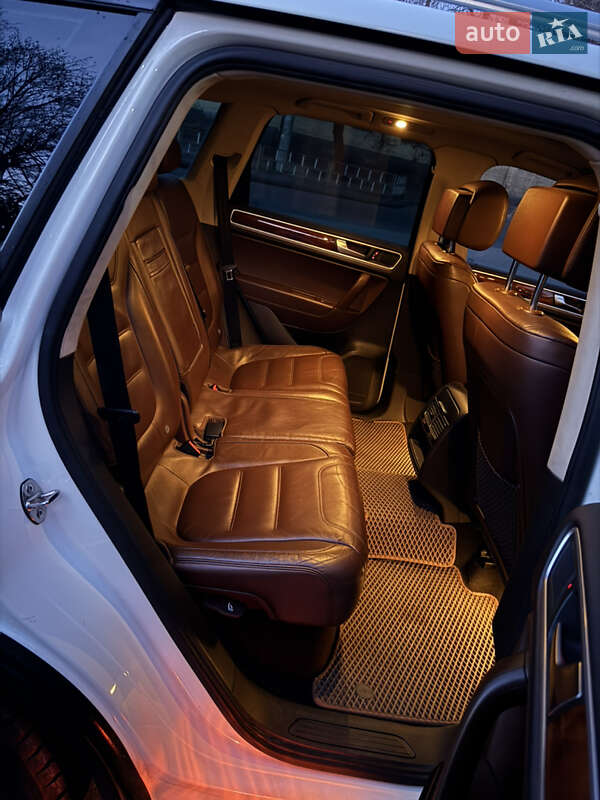 Внедорожник / Кроссовер Volkswagen Touareg 2011 в Черкассах фото 23 Внедорожник / Кроссовер Volkswagen Touareg 2011 в Черкассах