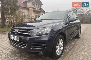 Внедорожник / Кроссовер Volkswagen Touareg 2012 в 