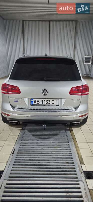 Внедорожник / Кроссовер Volkswagen Touareg 2014 в Хмельнике