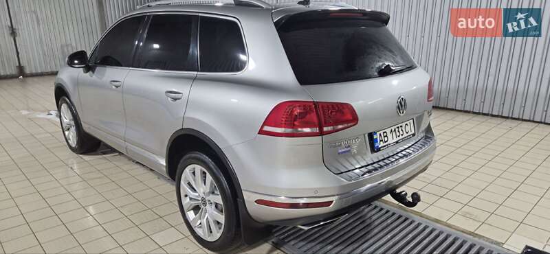 Внедорожник / Кроссовер Volkswagen Touareg 2014 в Хмельнике