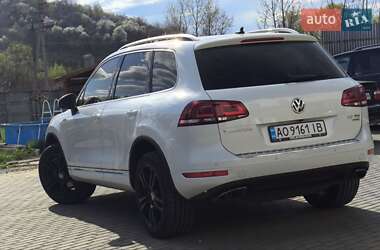 Внедорожник / Кроссовер Volkswagen Touareg 2014 в 