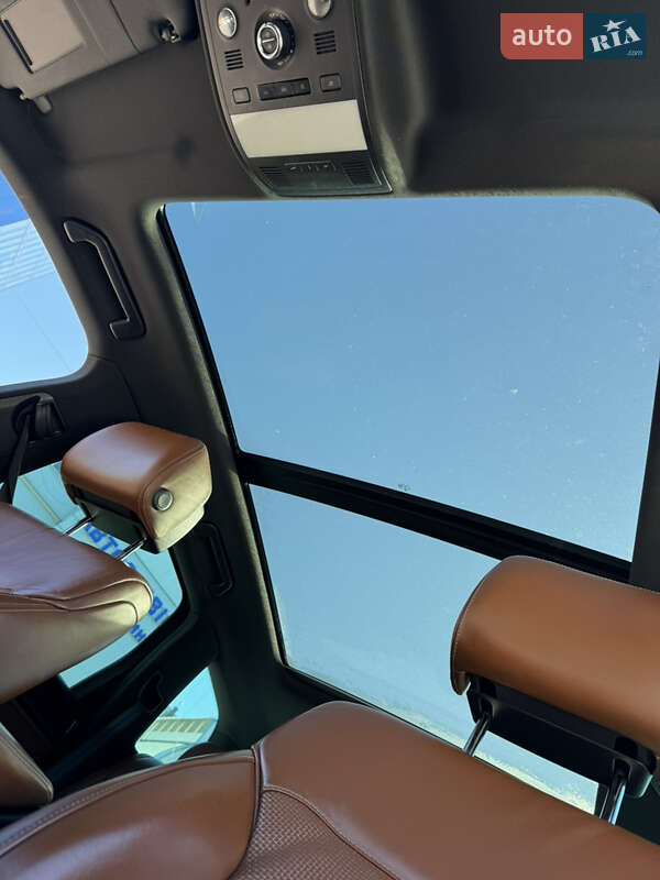 Внедорожник / Кроссовер Volkswagen Touareg 2013 в Тернополе